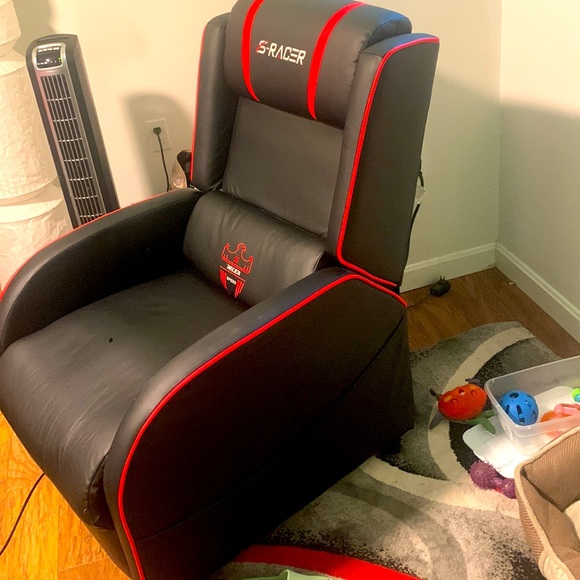 Soft Leather Massage Chair Gaming Recliner PICK UP ONLY - Picture 2 of 4